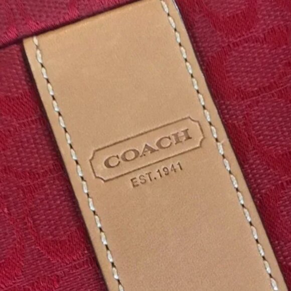 Coach Voyager Signature Red Laptop Sleeve - Picture 10 of 11